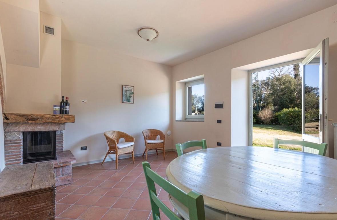 Agriturismo Il Ghiaccio Суверето Экстерьер фото